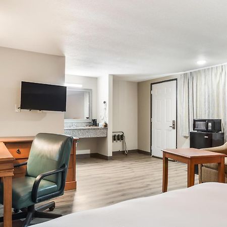 Americas Best Value Inn - Lebanon Εξωτερικό φωτογραφία